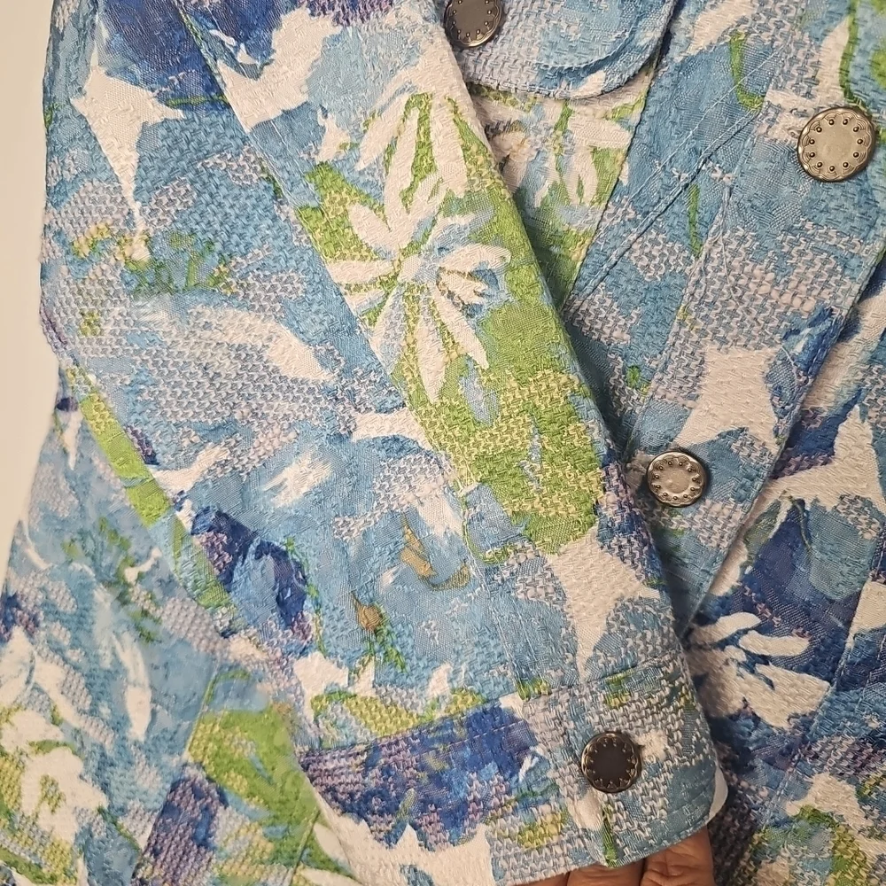 Christopher & Banks Floral Blue and Green Women's Jacket Size M‎